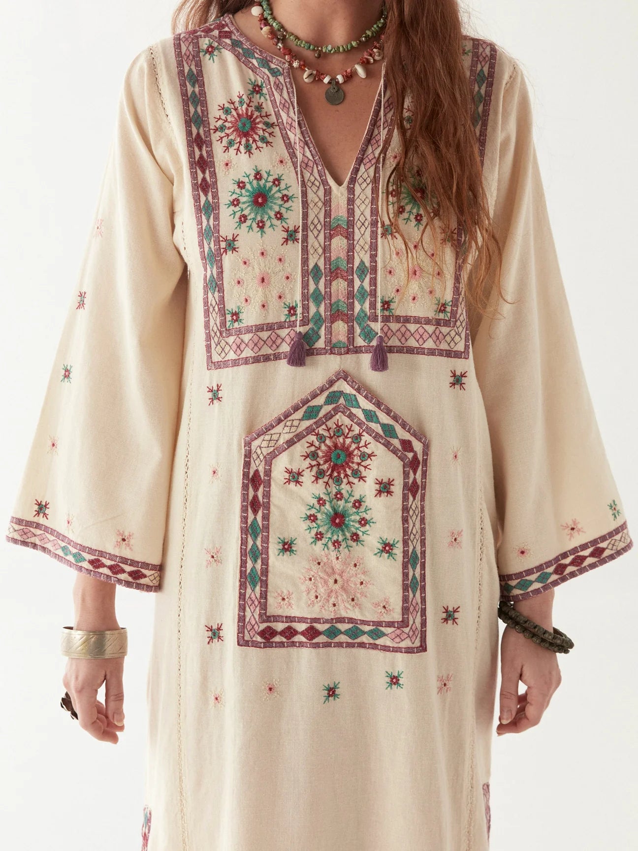 MAISON HOTEL AMIRAN DRESS CHOTI HOLI