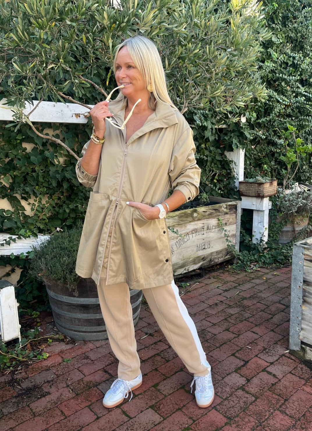 RAW by RAW LORETTA LONGLINE WINDBREAKER - BUTTERSCOTCH