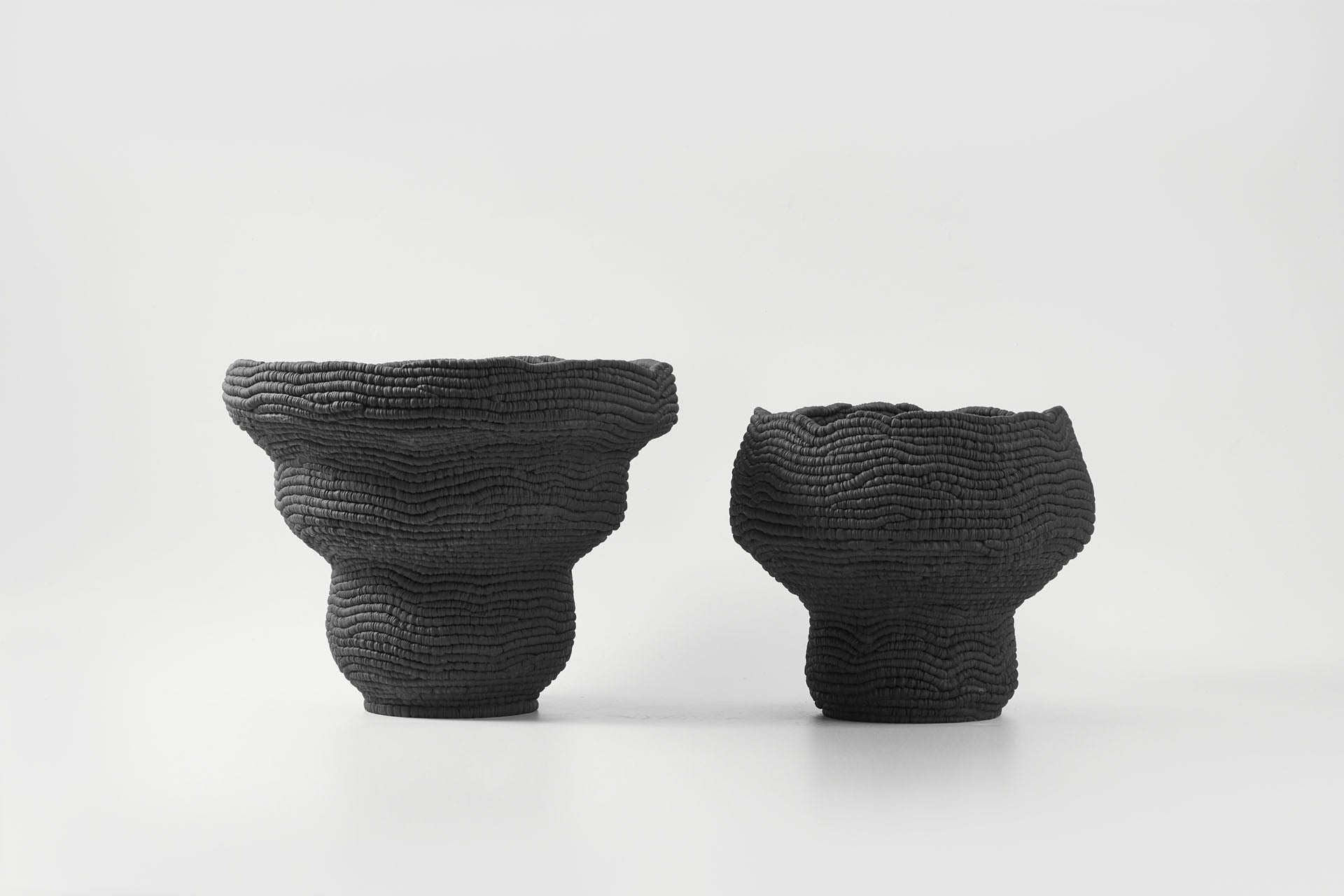 THE FOUNDRY MIRA BOWL EBONY MEDIUM