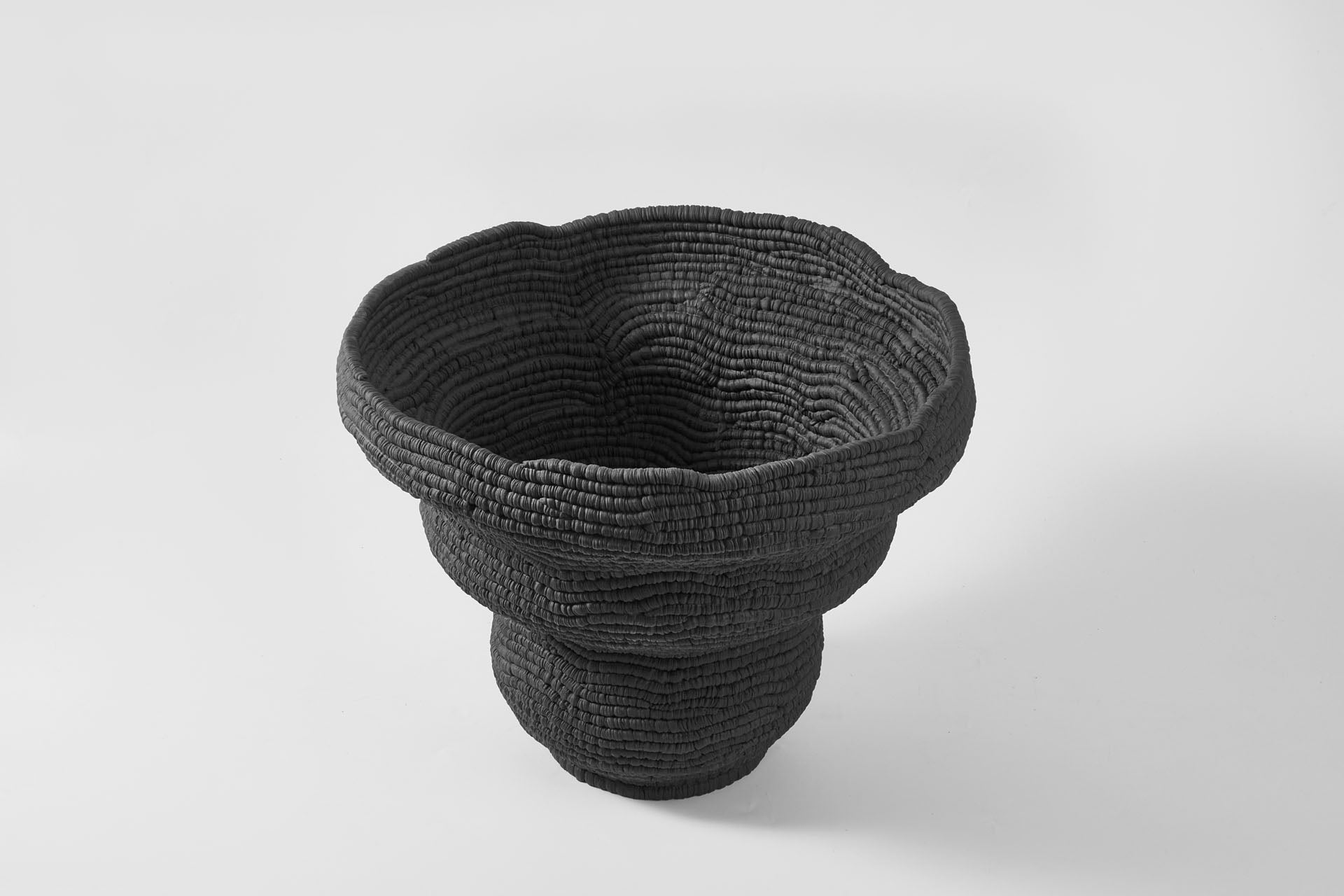 THE FOUNDRY MIRA BOWL EBONY LARGE