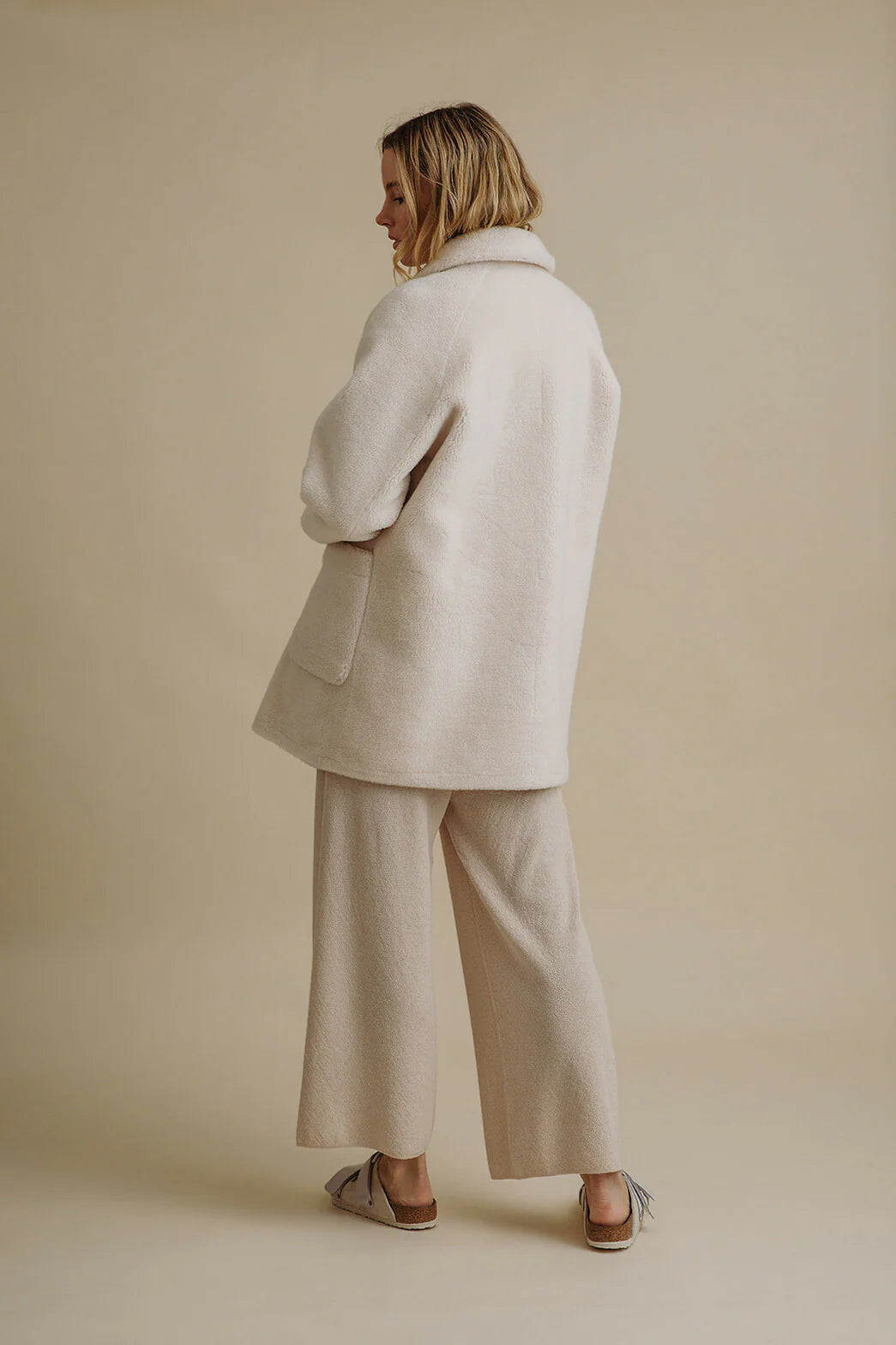 TALAMAYA POLAR FAUX FUR COAT - SNOW