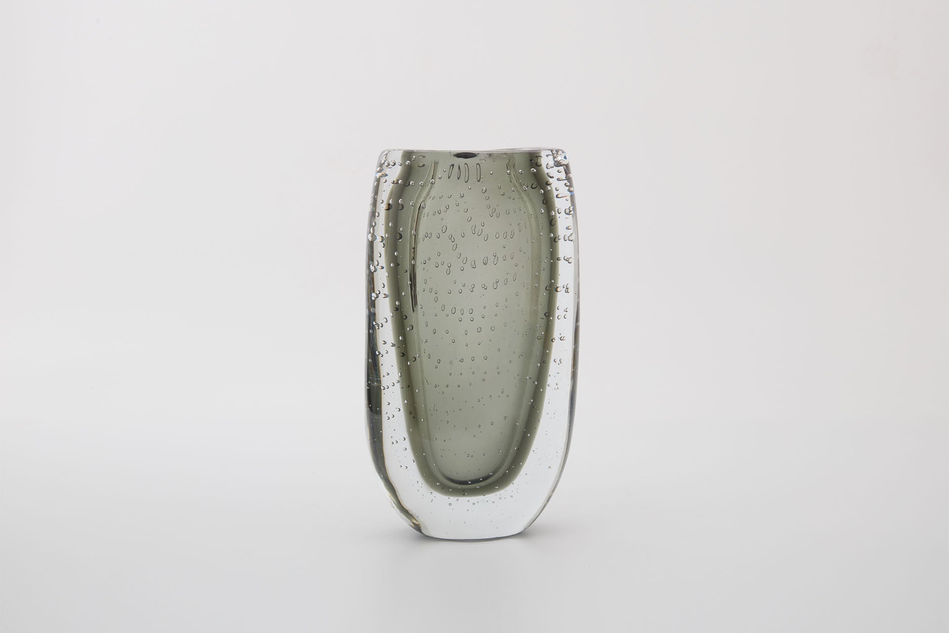 THE FOUNDRY SAP VASE BALTIC MEDIUM