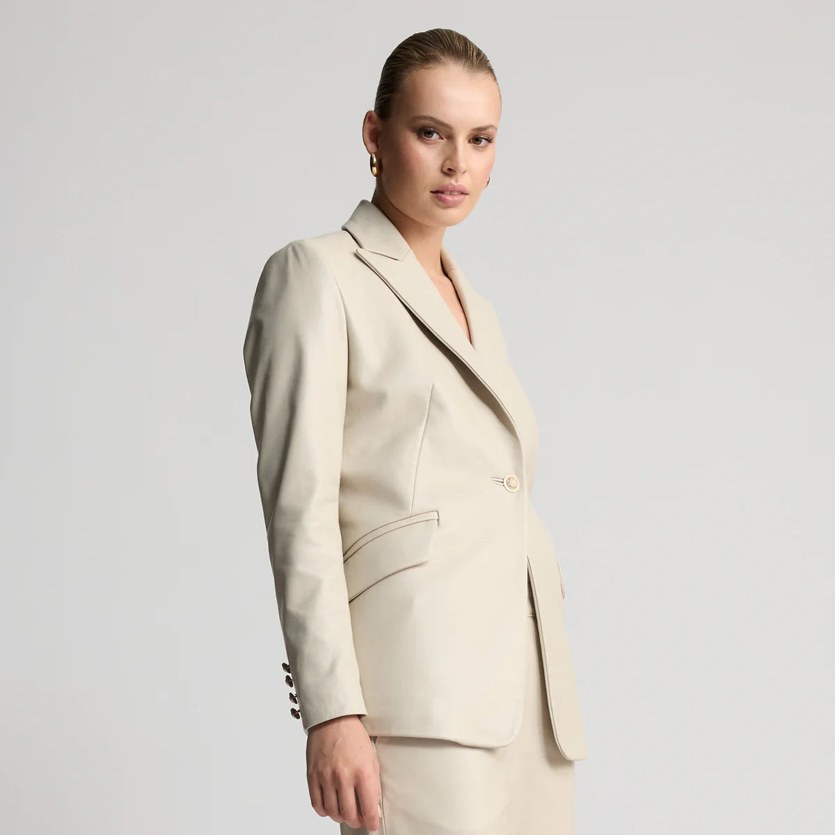 RAW by RAW SAMANTHA TAILORED BLAZER - PORCELAIN
