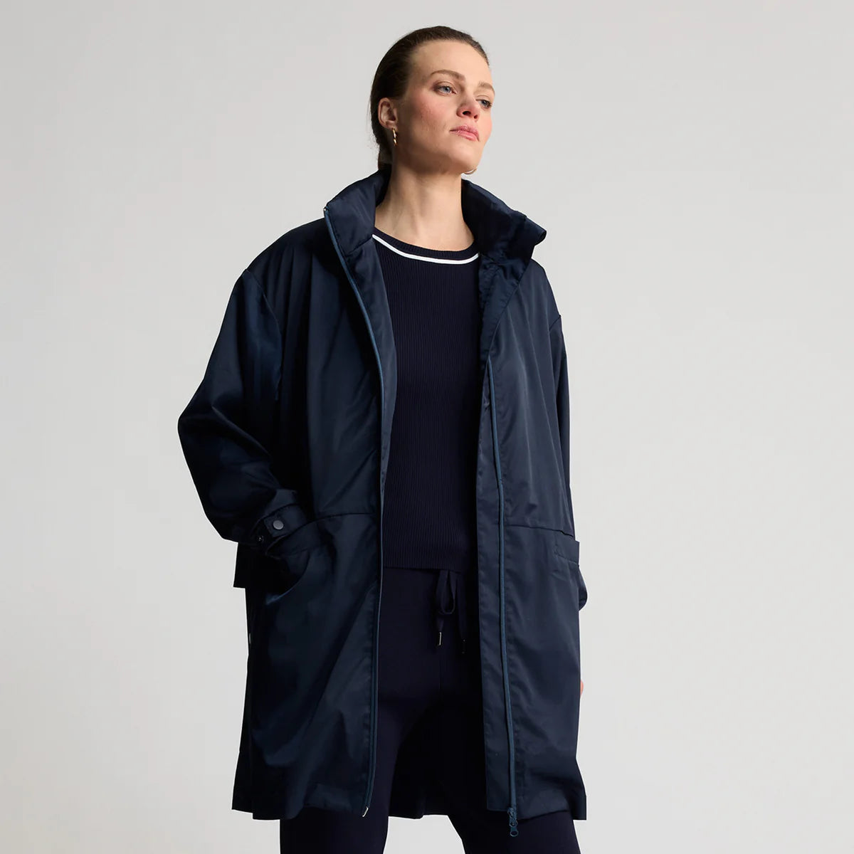 RAW by RAW LORETTA LONGLINE WINDBREAKER - BRITISH NAVY