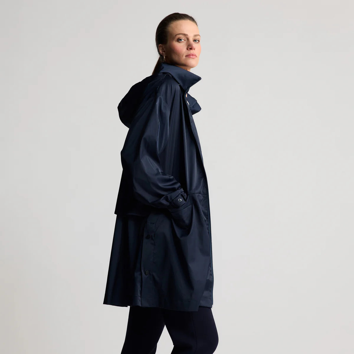 RAW by RAW LORETTA LONGLINE WINDBREAKER - BRITISH NAVY