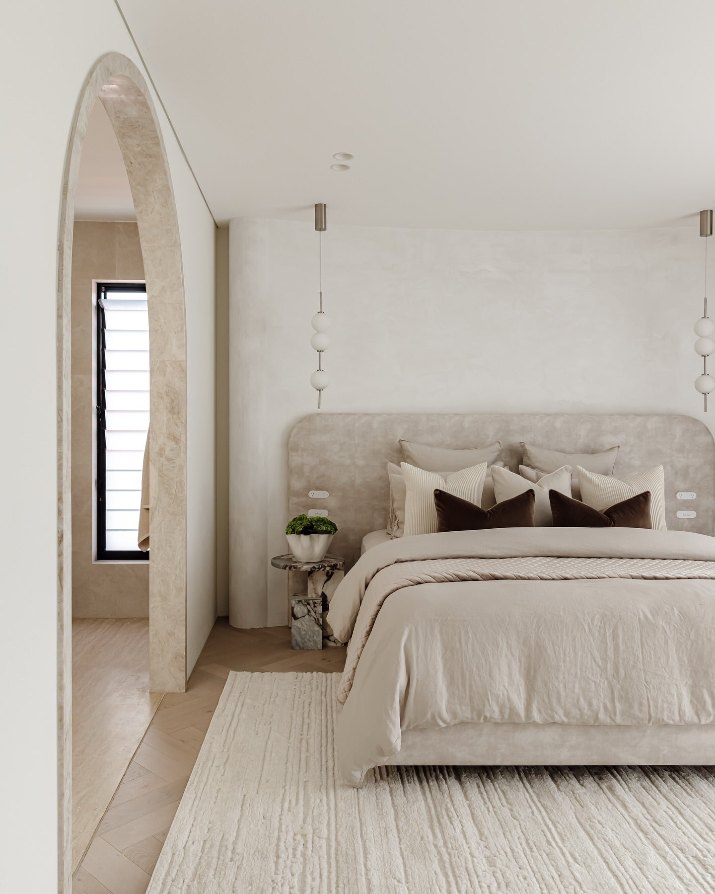 THE FOUNDRY BOHEME BOWL IVORY LARGE