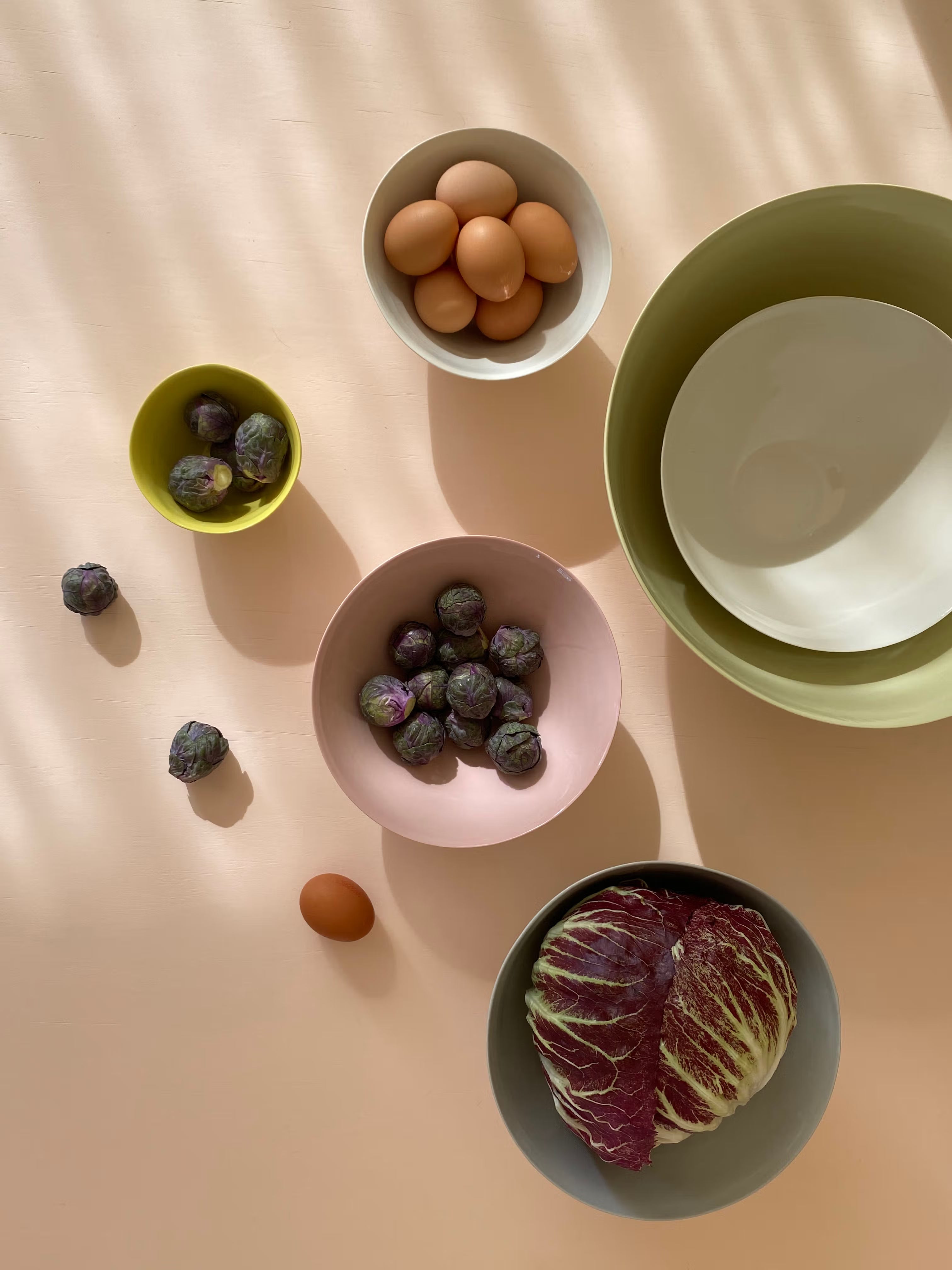 MUD FLARED BOWL SMALL PISTACHIO