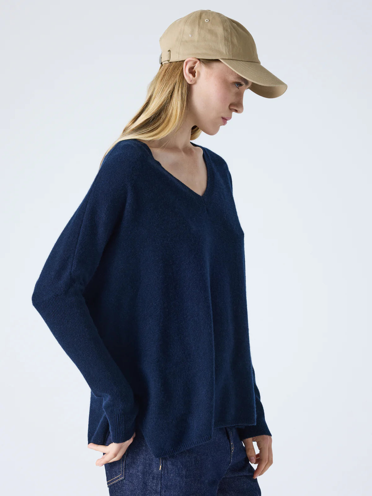 ABSOLUT CASHMERE CAMILLE KNIT NAVY