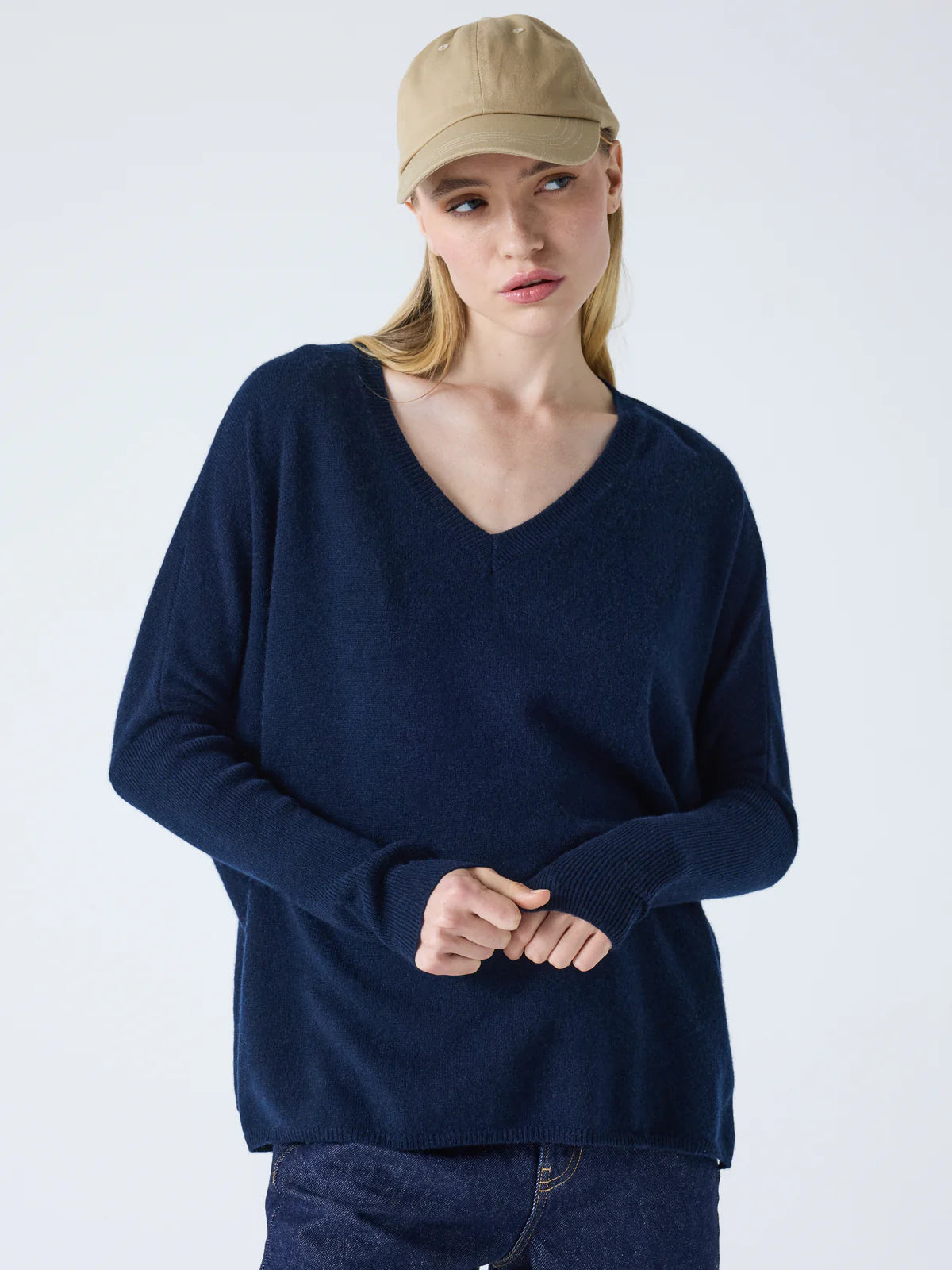 ABSOLUT CASHMERE CAMILLE KNIT NAVY