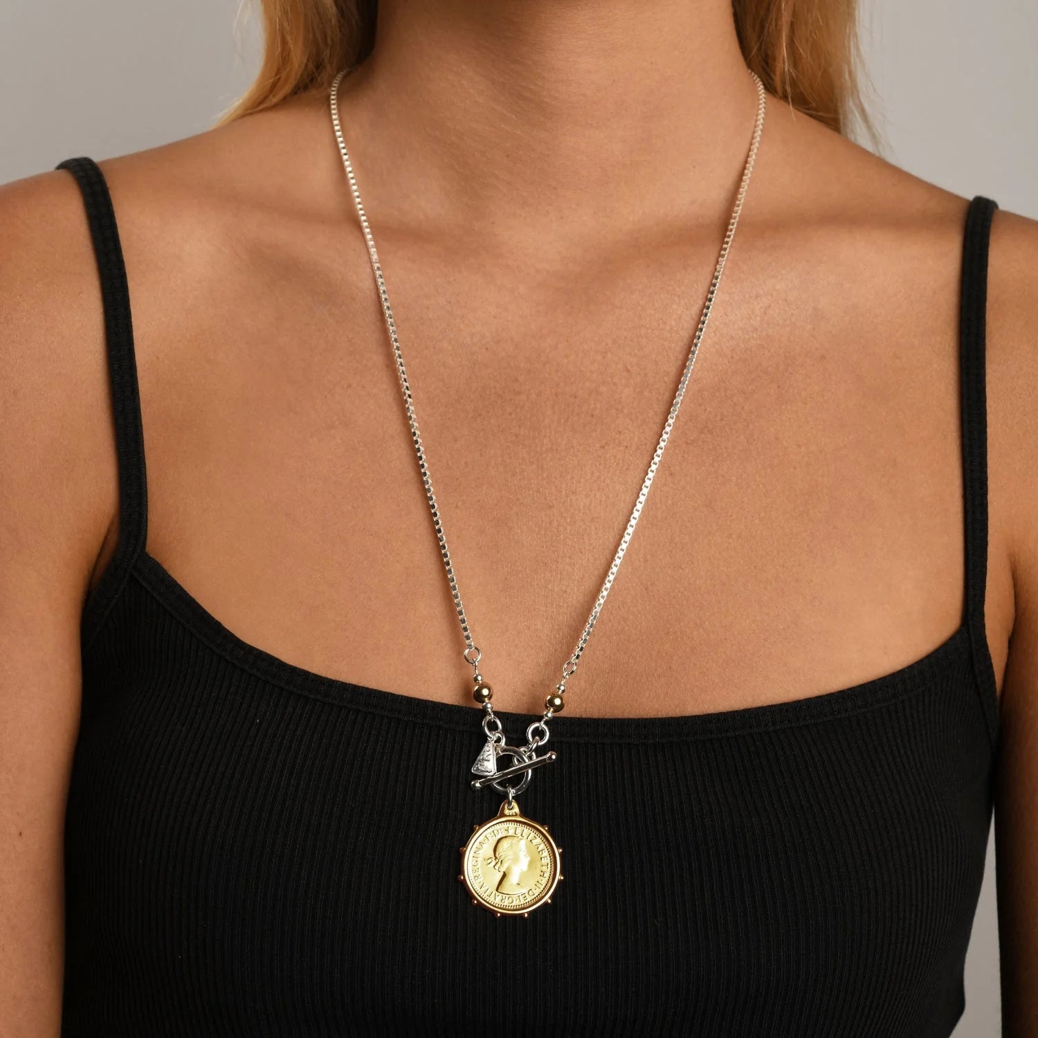 VON TRESKOW BOX CHAIN SHILLING NECKLACE GOLD