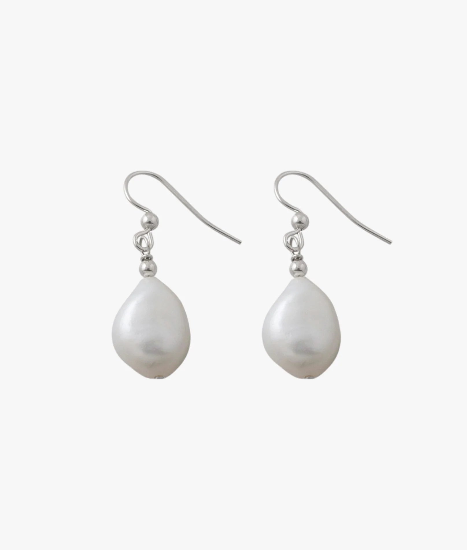 VON TRESKOW BAROQUE PEARL EARRINGS SILVER