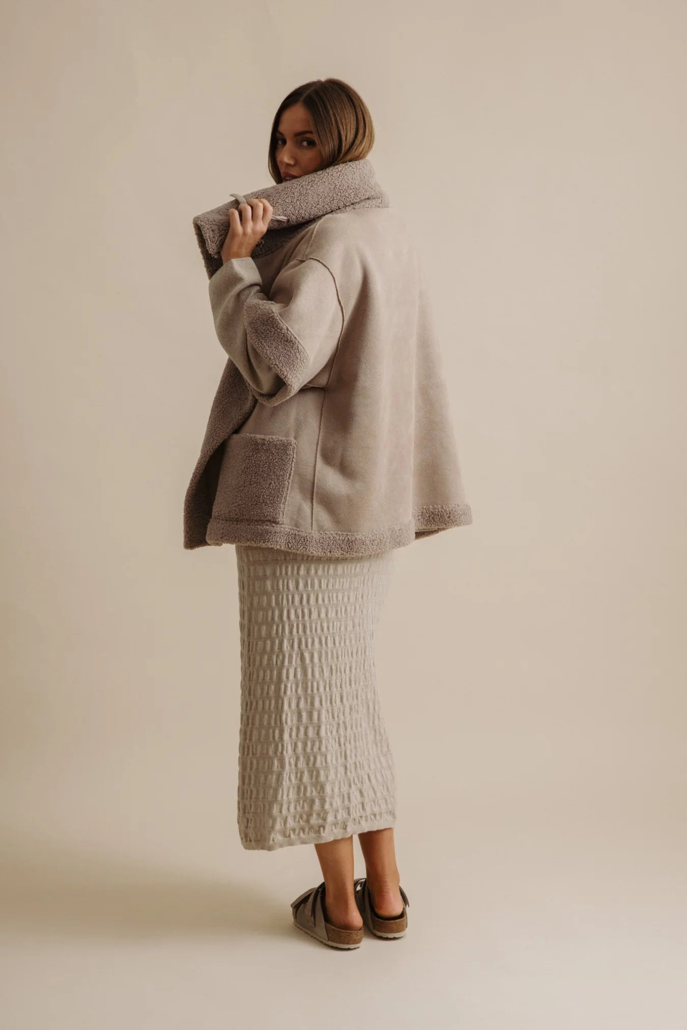 TALAMAYA SHERPA CUDDLE COAT - PUTTY