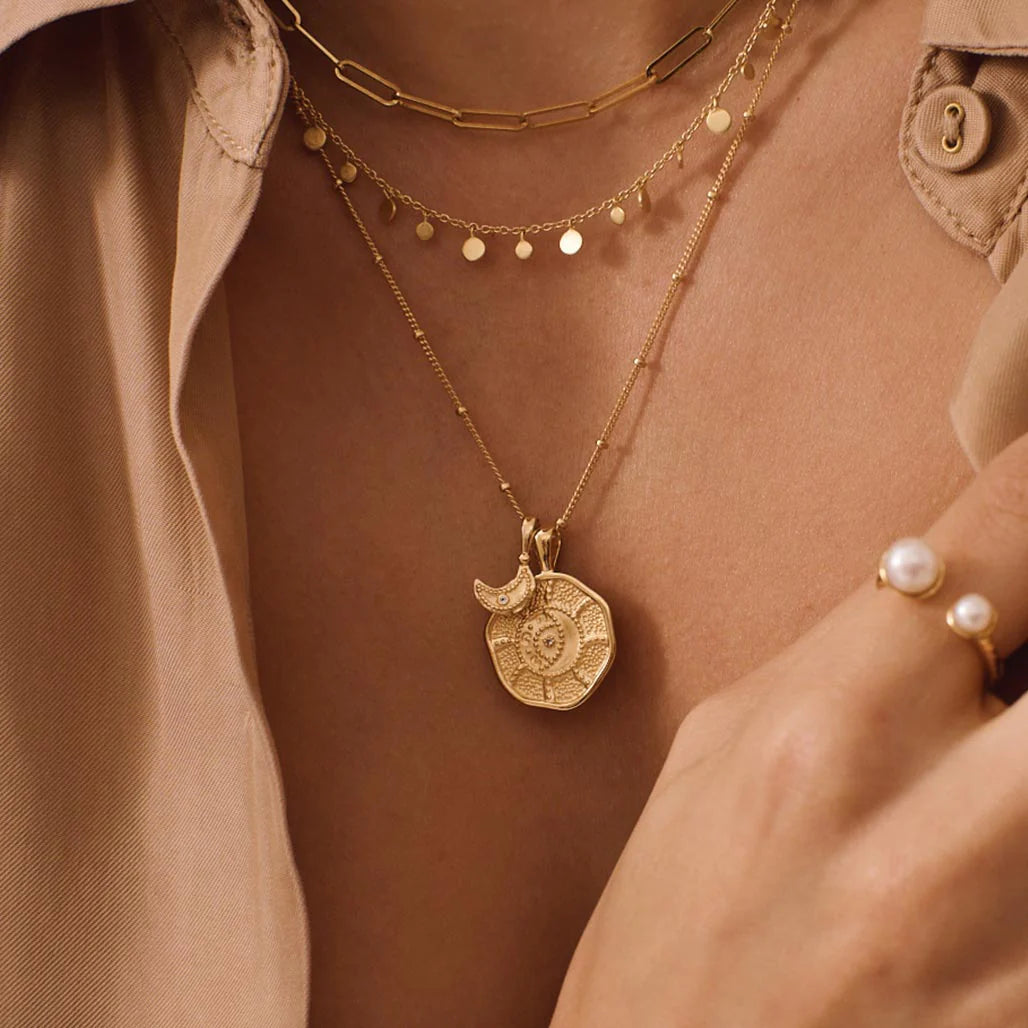 MURKANI ETERNAL HARMONY PENDANT NECKLACE YELLOW GOLD