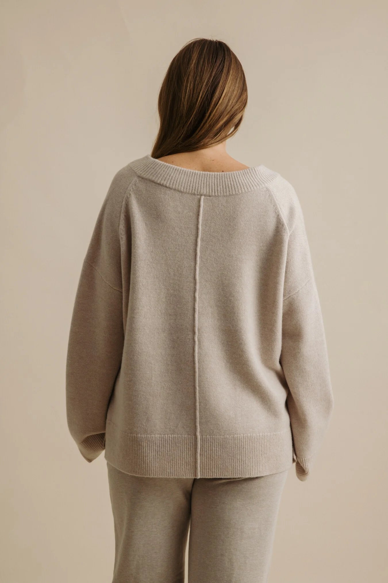 TALAMAYA HAVEN MERINO V PULLOVER WHEAT