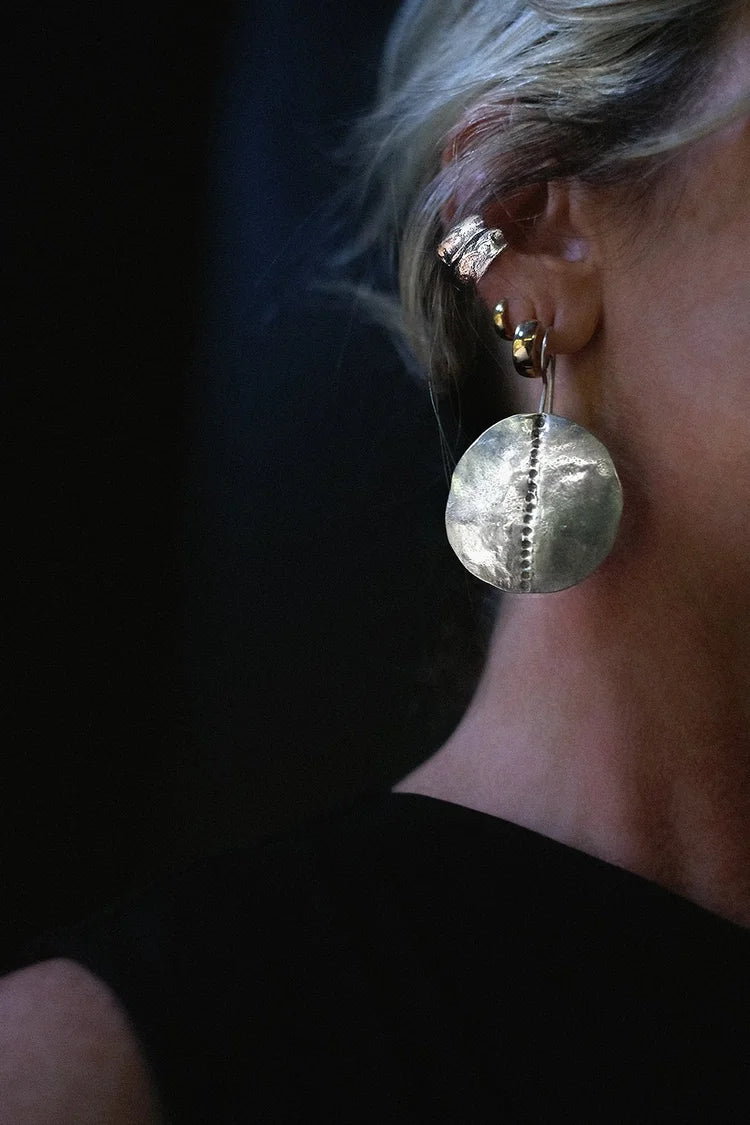 EWA THE IHU EARRINGS SMALL SILVER