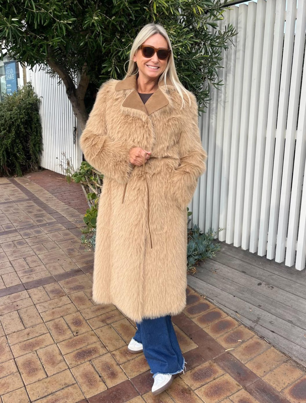 INDIJO LYRA COAT TAN