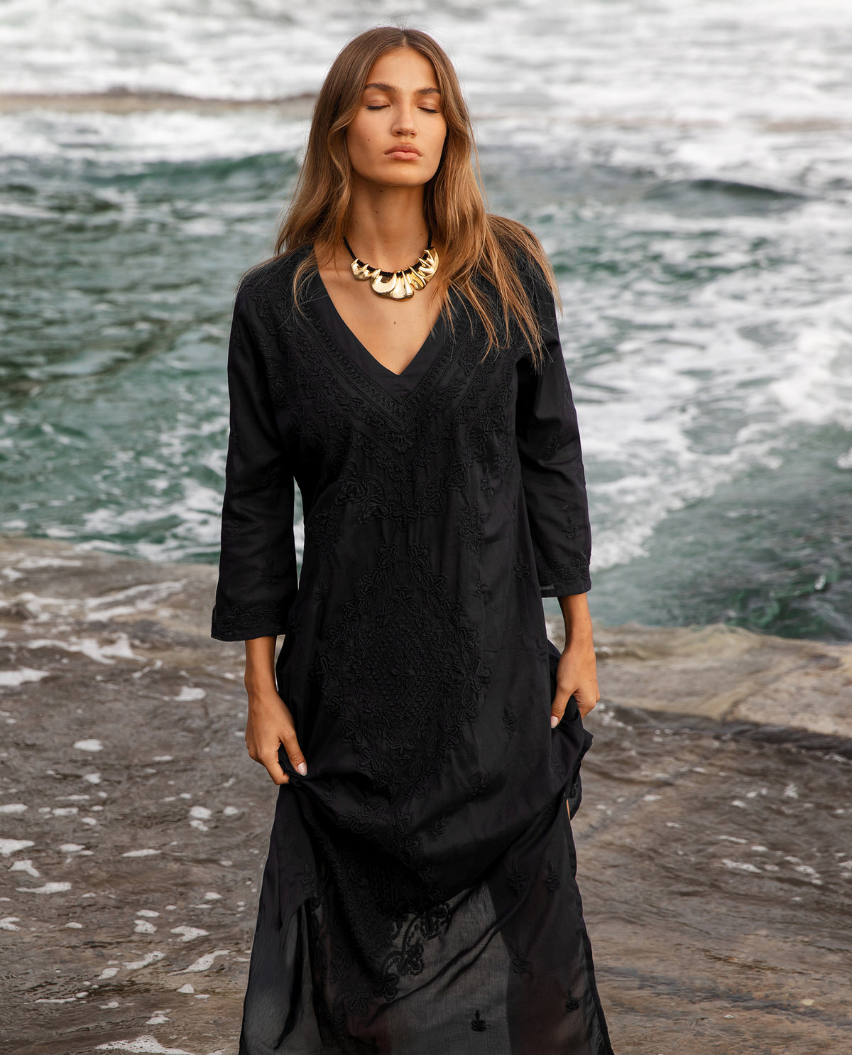 ONESEASON LONG GOA EMBROIDERY BLACK/BLACK