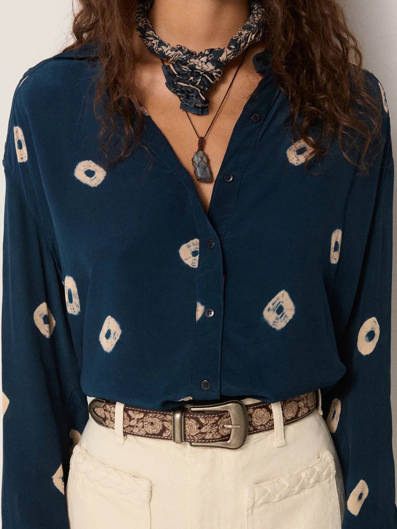 MAISON HOTEL ARIA BLOUSE LAPISLAZULI