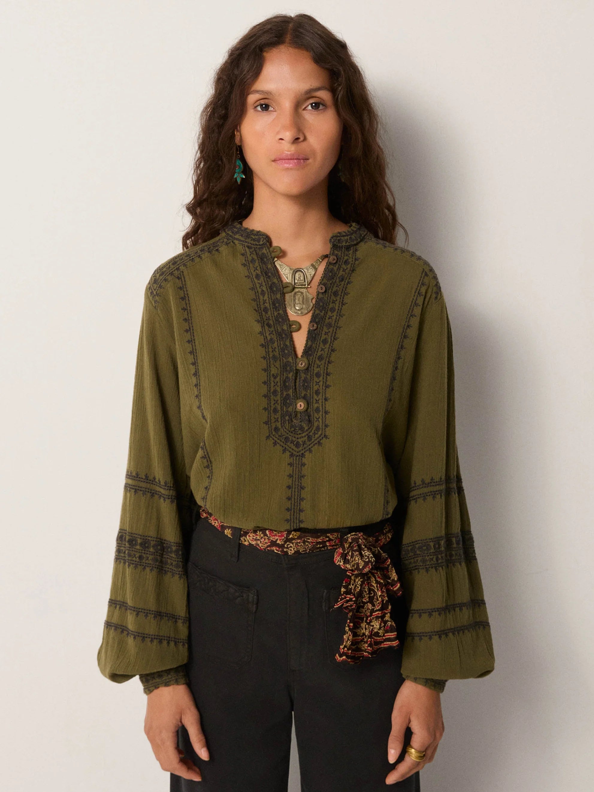 MAISON HOTEL RENATO BLOUSE ORISSA MOSS
