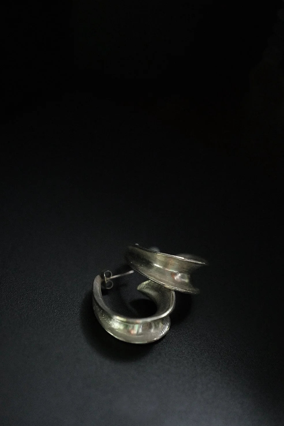 EWA THE MALAI SILVER HOOPS