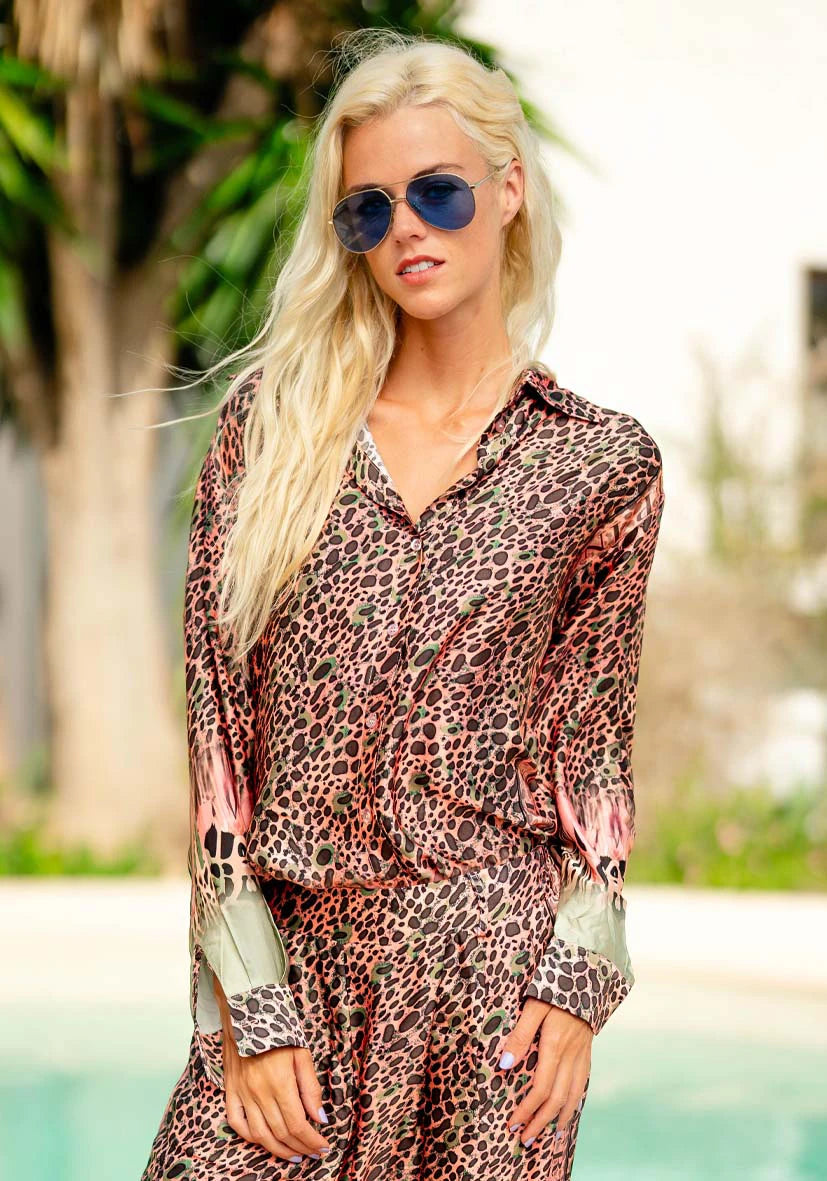 MISS GOODLIFE INTO THE WILD LEO BLOUSE
