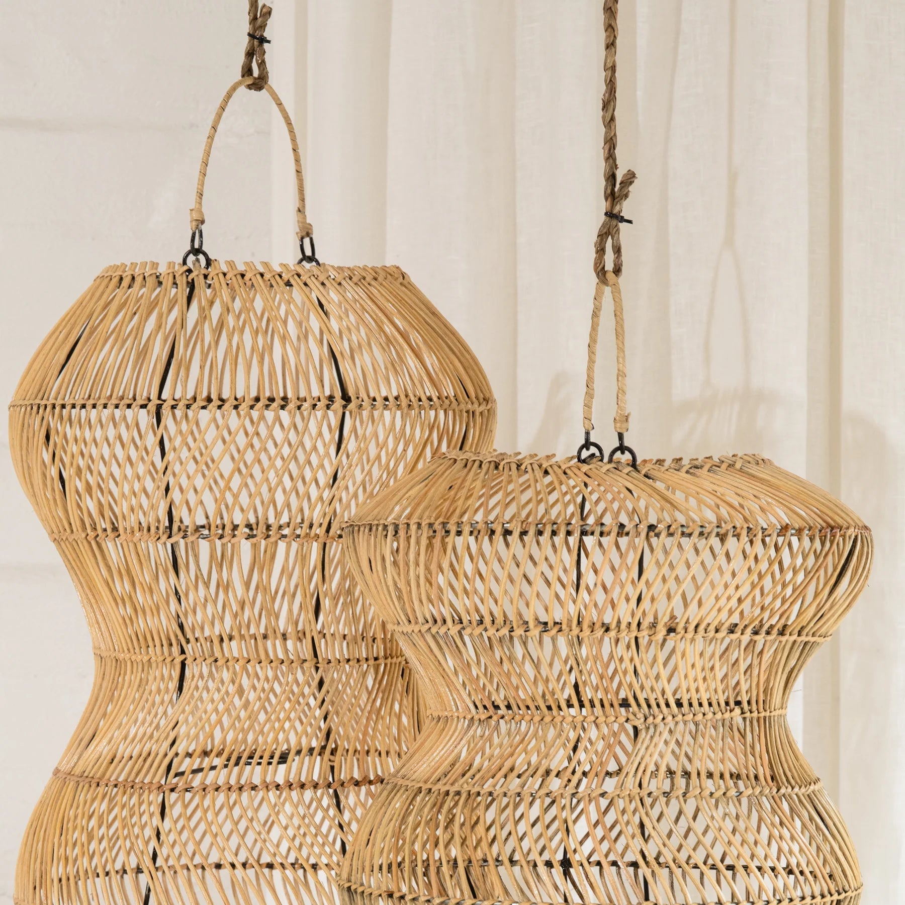 INARTISAN MELLE SCULPTURAL LIGHT SHADE LARGE