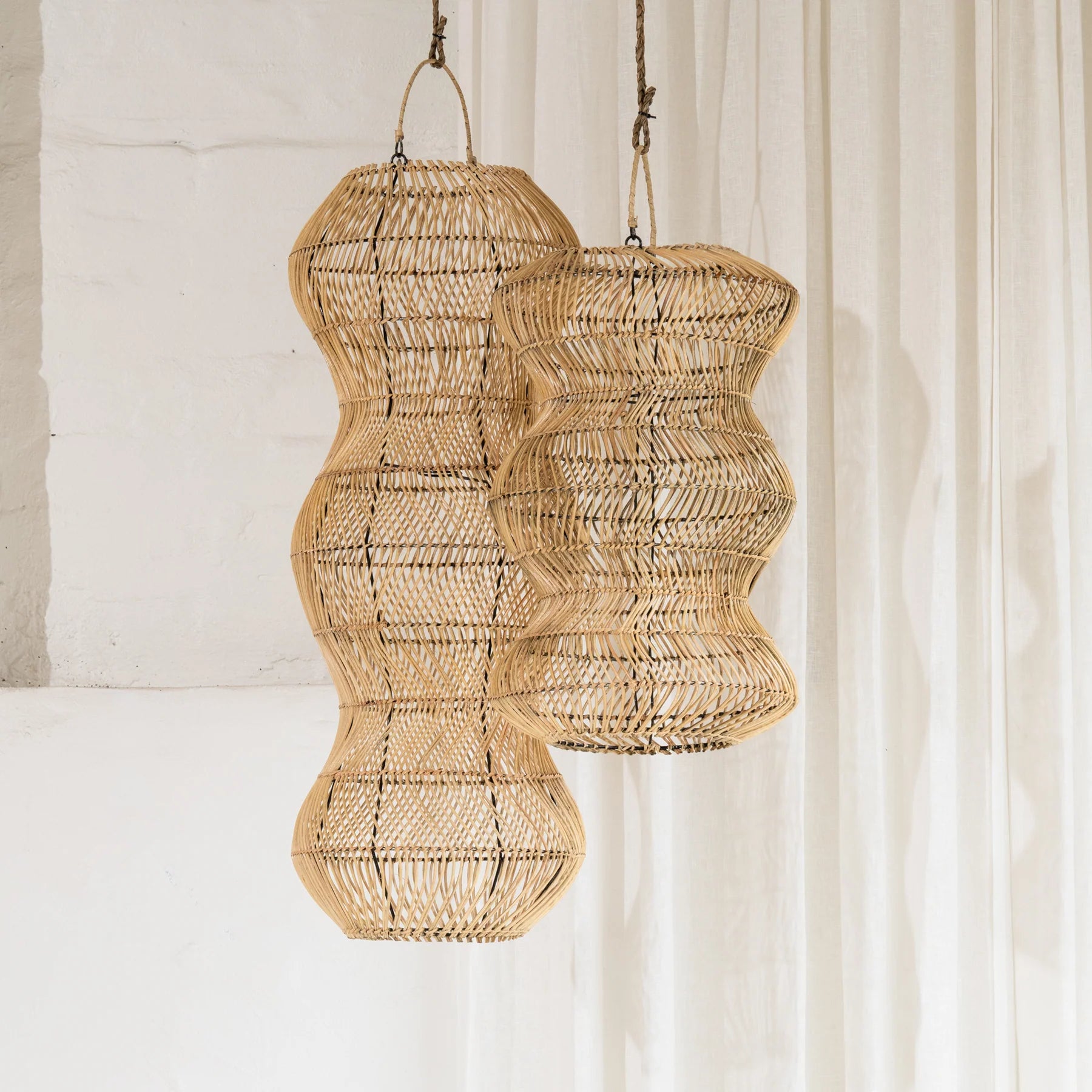 INARTISAN MELLE SCULPTURAL LIGHT SHADE LARGE