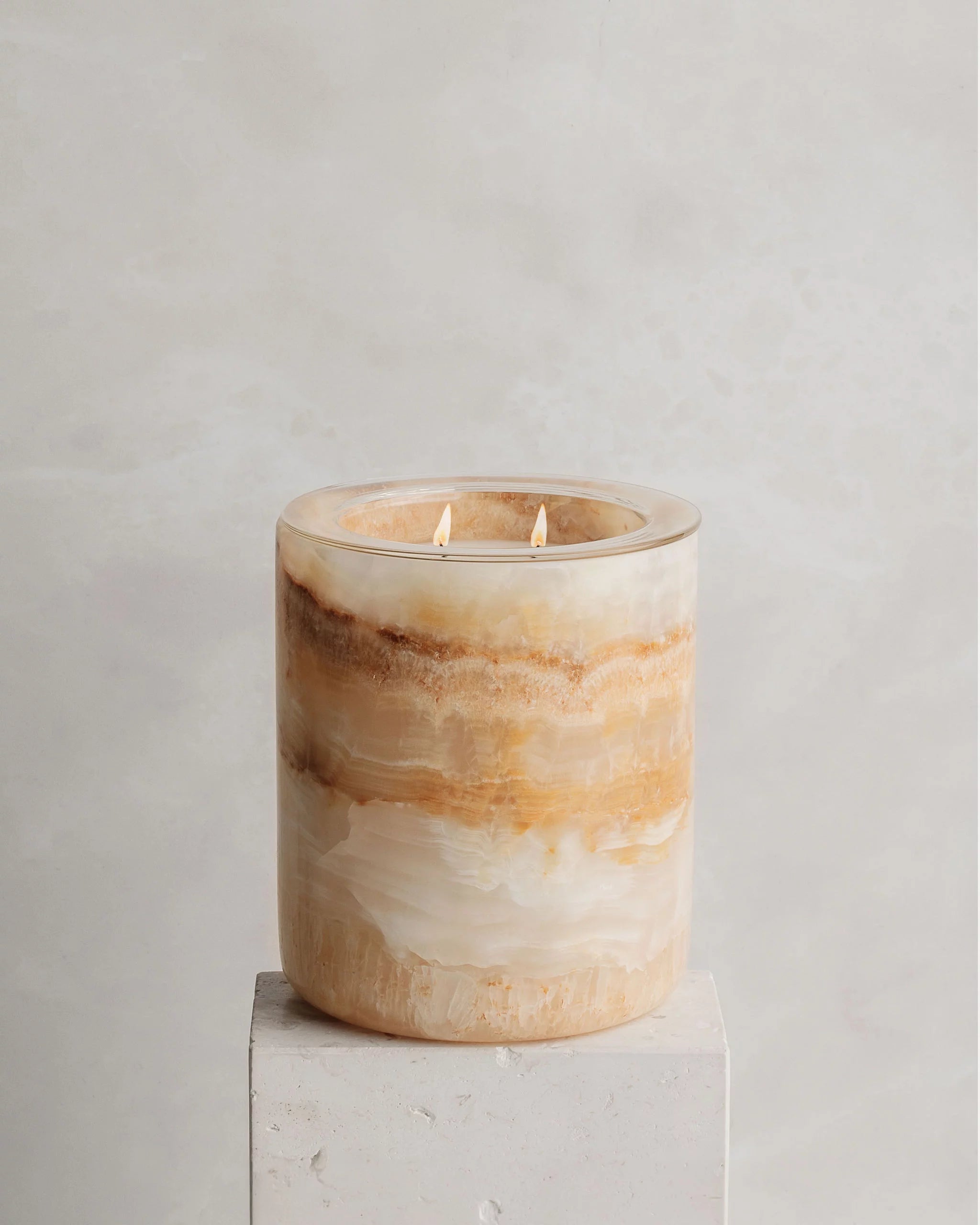 LUXURIATE MARBLE CANDLE HOLDER - NATURAL ONYX