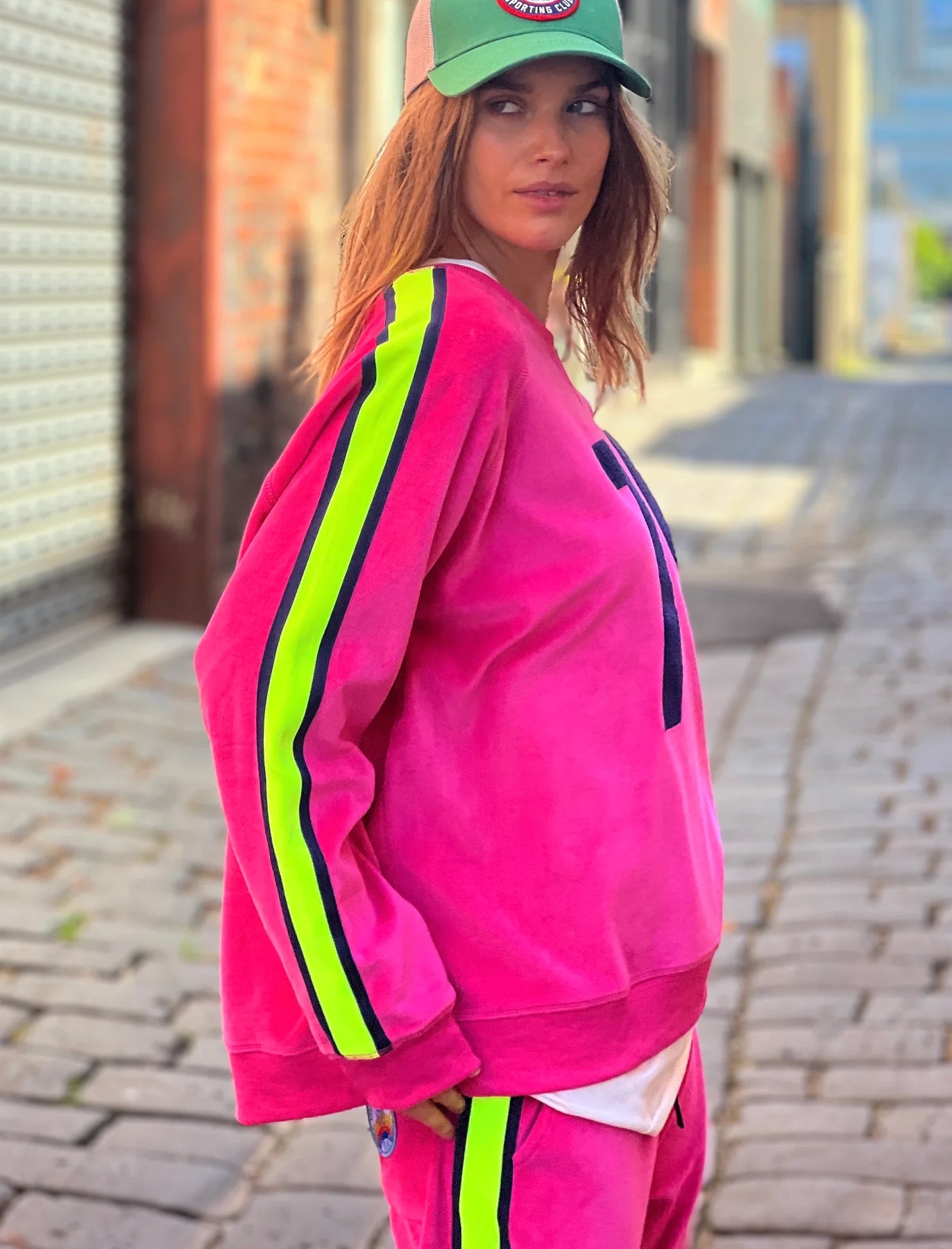 HAMMILL AND CO RETRO 75 VELOUR SWEAT PINK