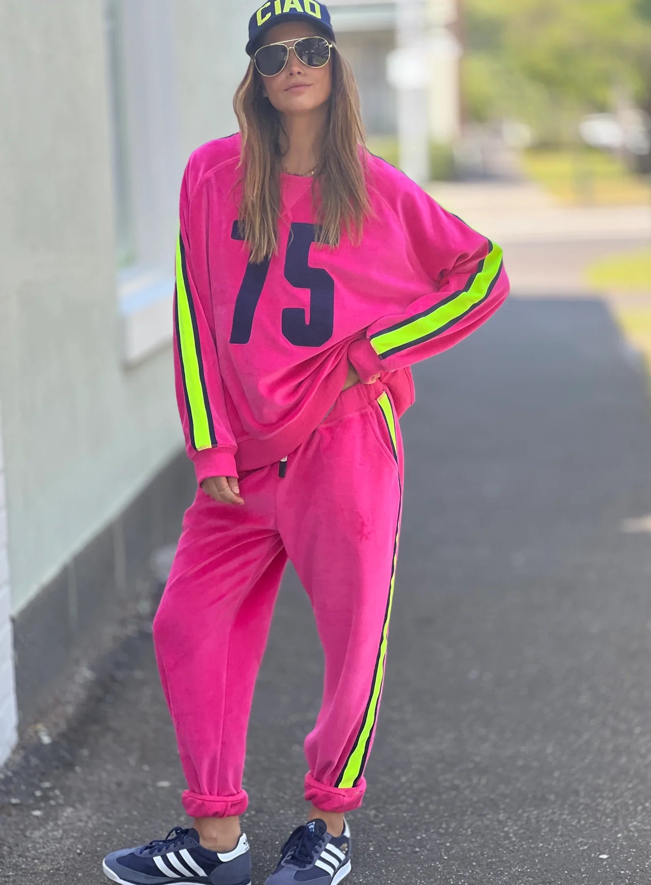 HAMMILL AND CO RETRO 75 VELOUR SWEAT PINK