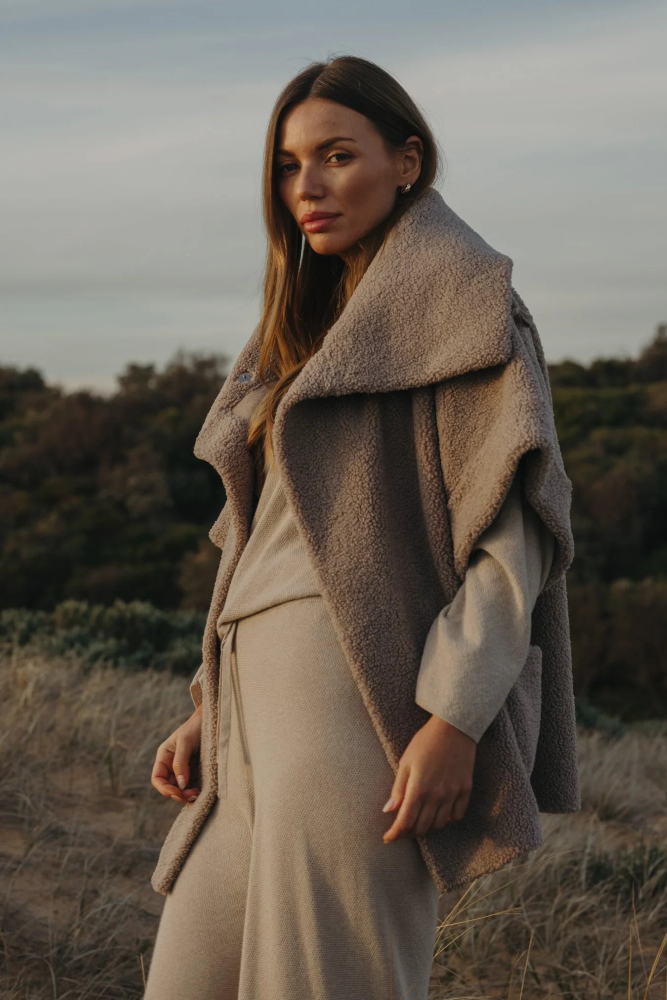 TALAMAYA SHERPA CUDDLE COAT - PUTTY