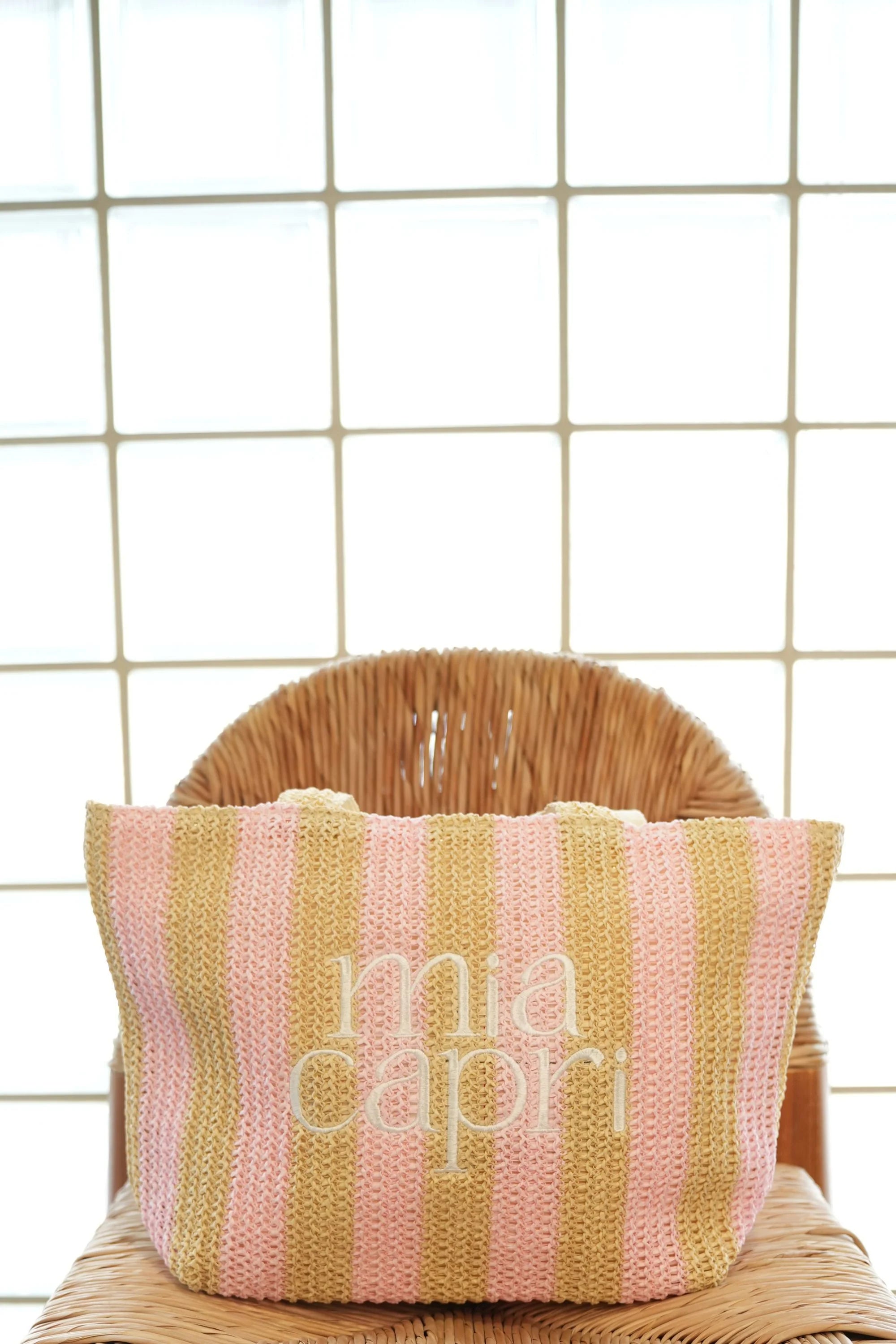 MIA CAPRI VACAY BAG PALE PINK STRIPE