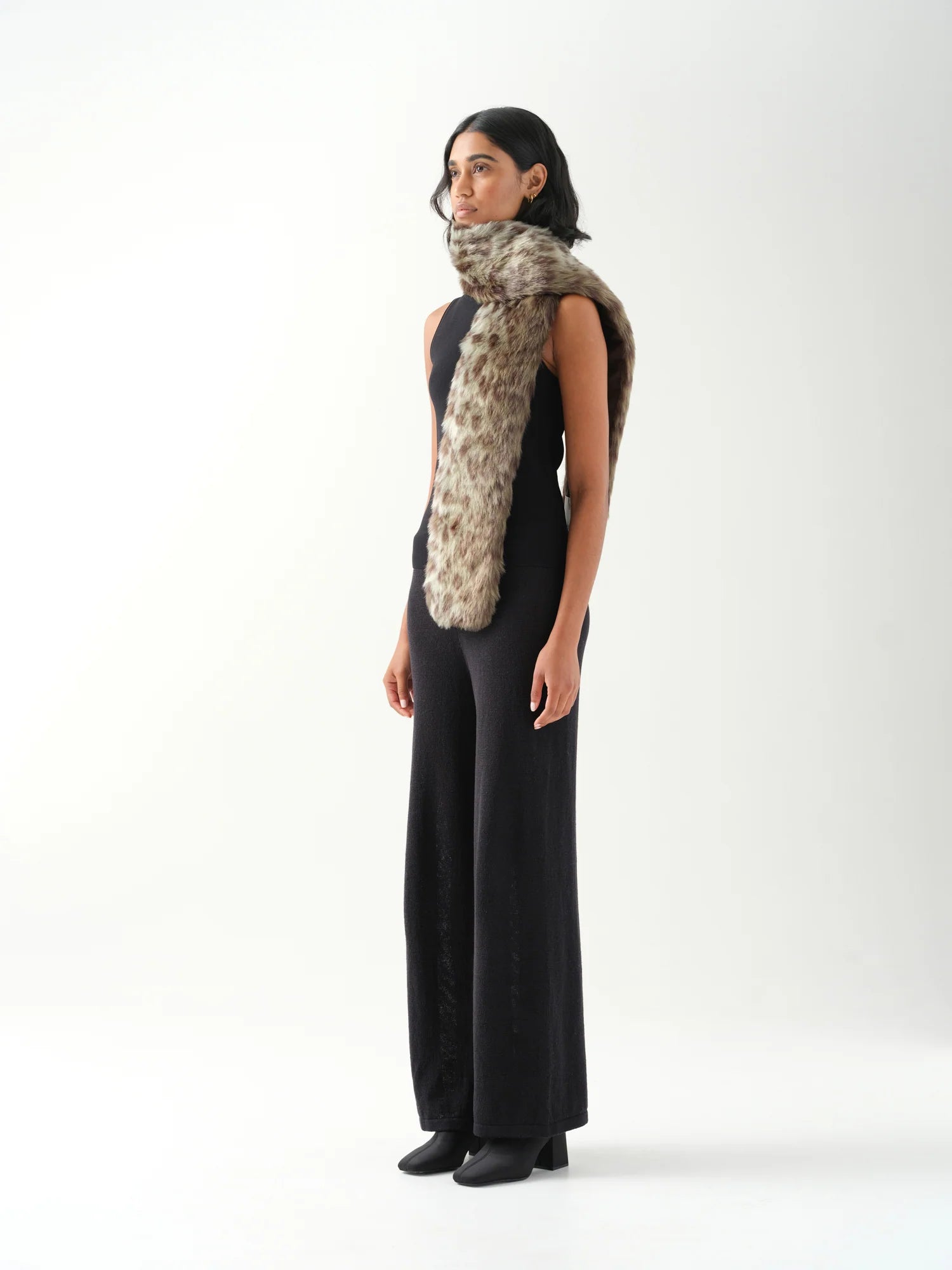 UNREAL FUR WEST END SCARF GREEN LEOPARD
