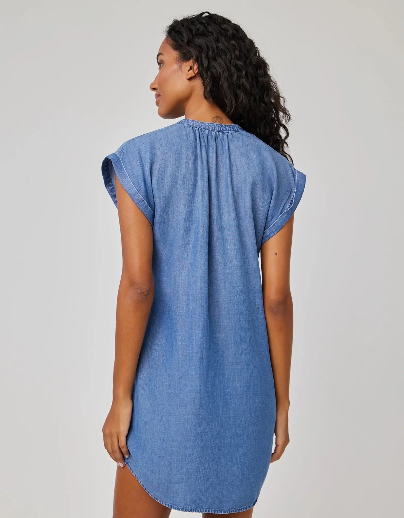 BELLA DAHL CAP SLEEVE HENLEY DRESS - MOONLIT HAZE