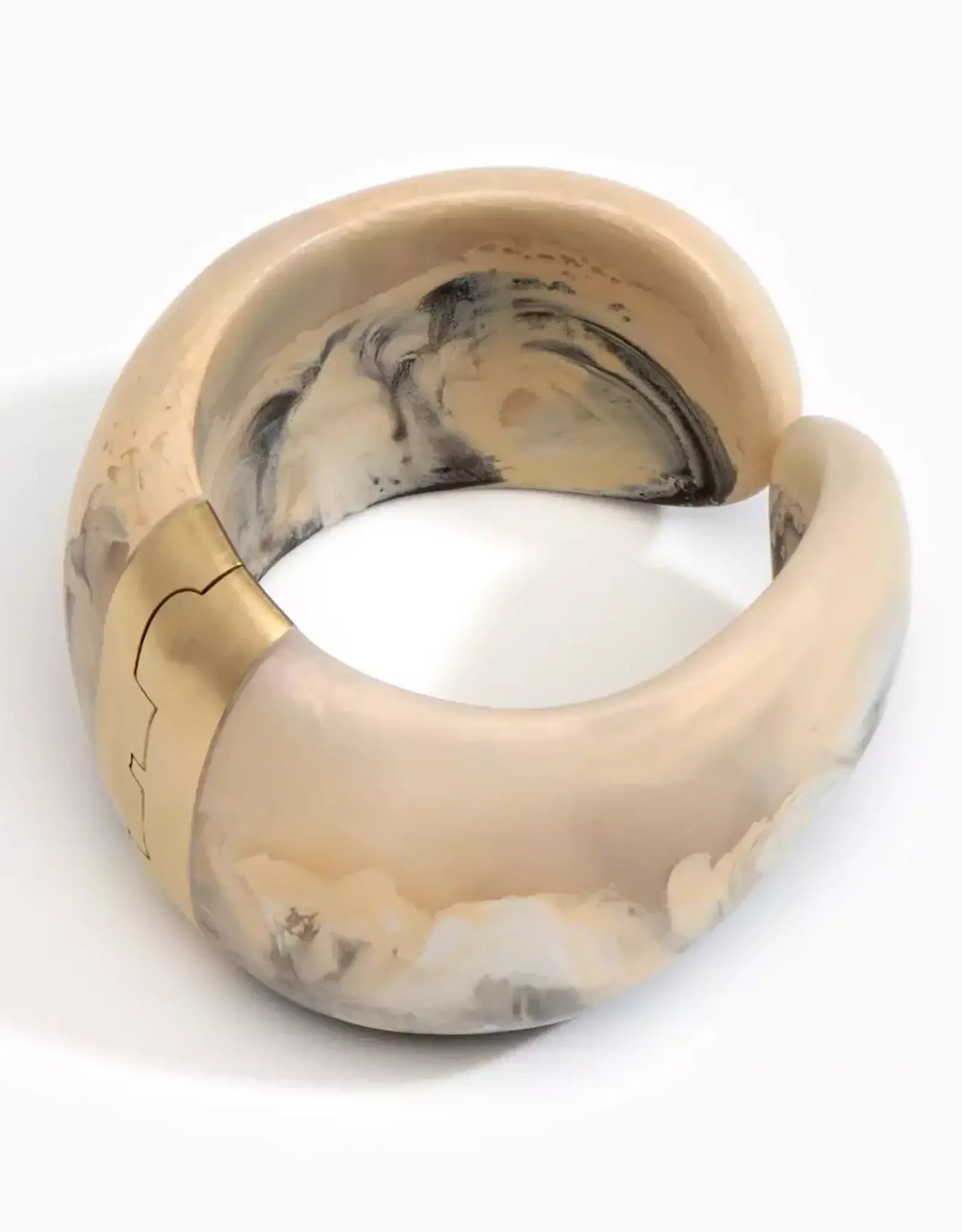 DINOSAUR DESIGNS BOLD STONE CUFF - SANDY PEARL