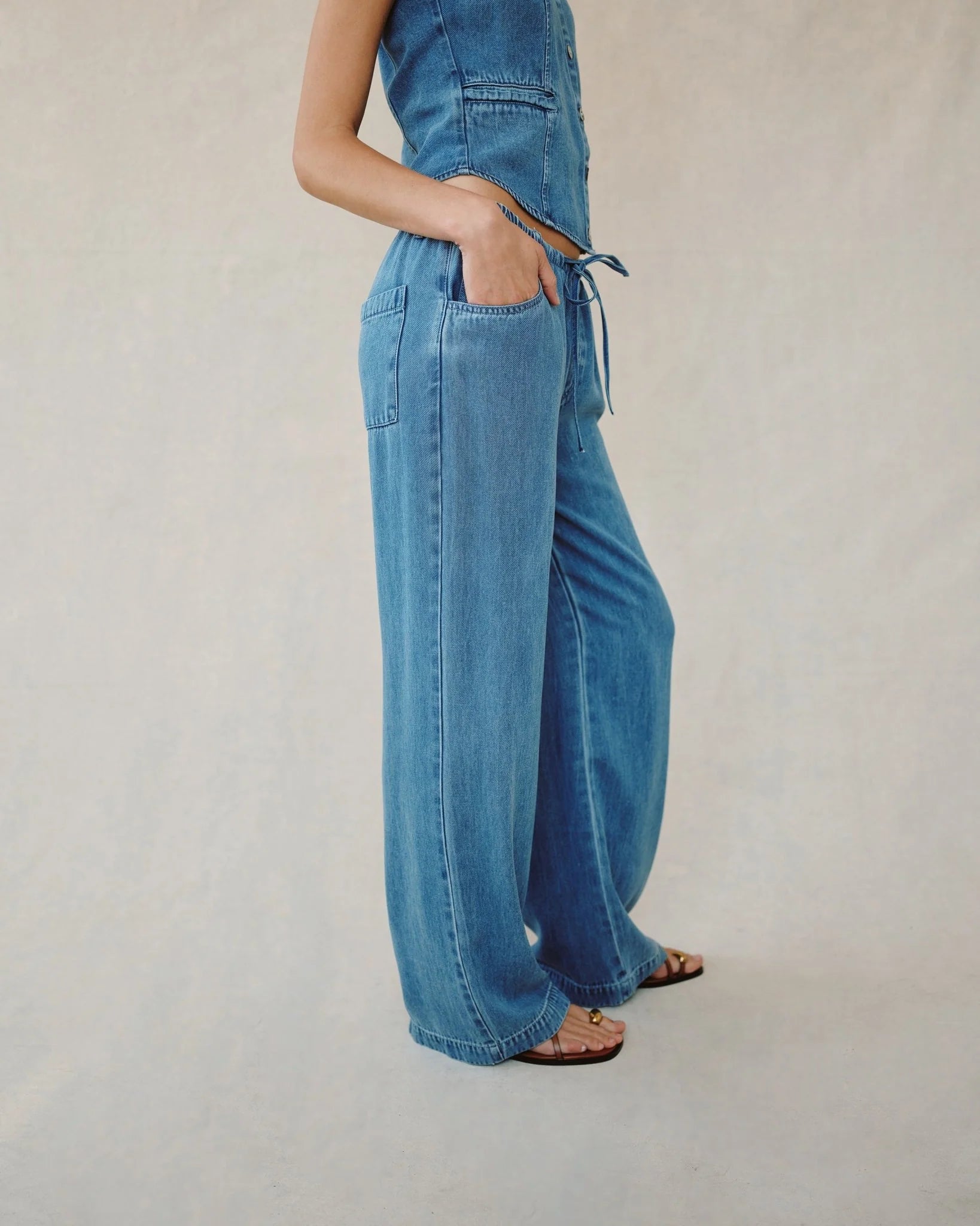 BELLA DAHL DRAWSTRING JEAN MEDIUM VINTAGE WASH