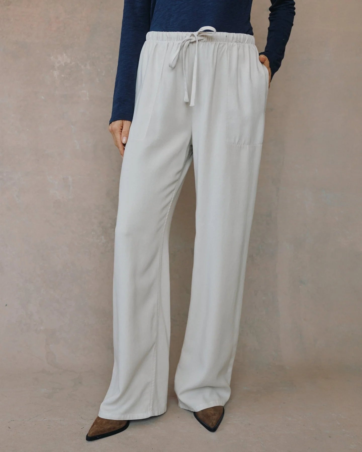 BELLA DAHL KYLIE WIDE LEG WITH DRAWSTRING - IVORY SMOKE