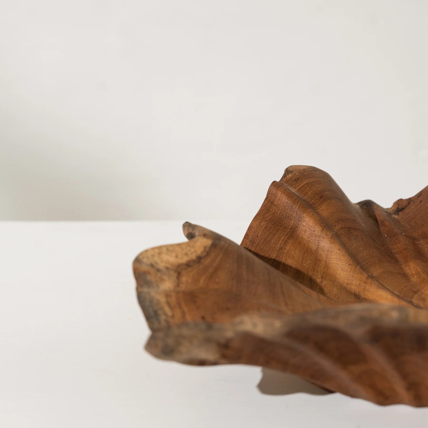 INARTISAN ODELE SCULPTURAL WOODEN BOWL