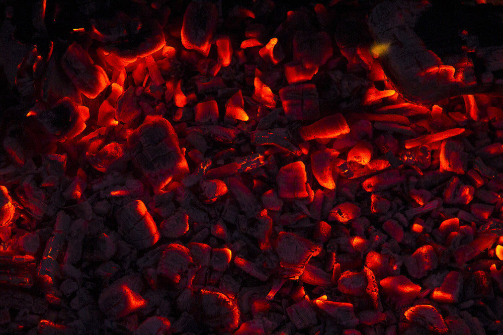 SANJULA PREMIUM BLACK JAR CANDLE - EMBERS