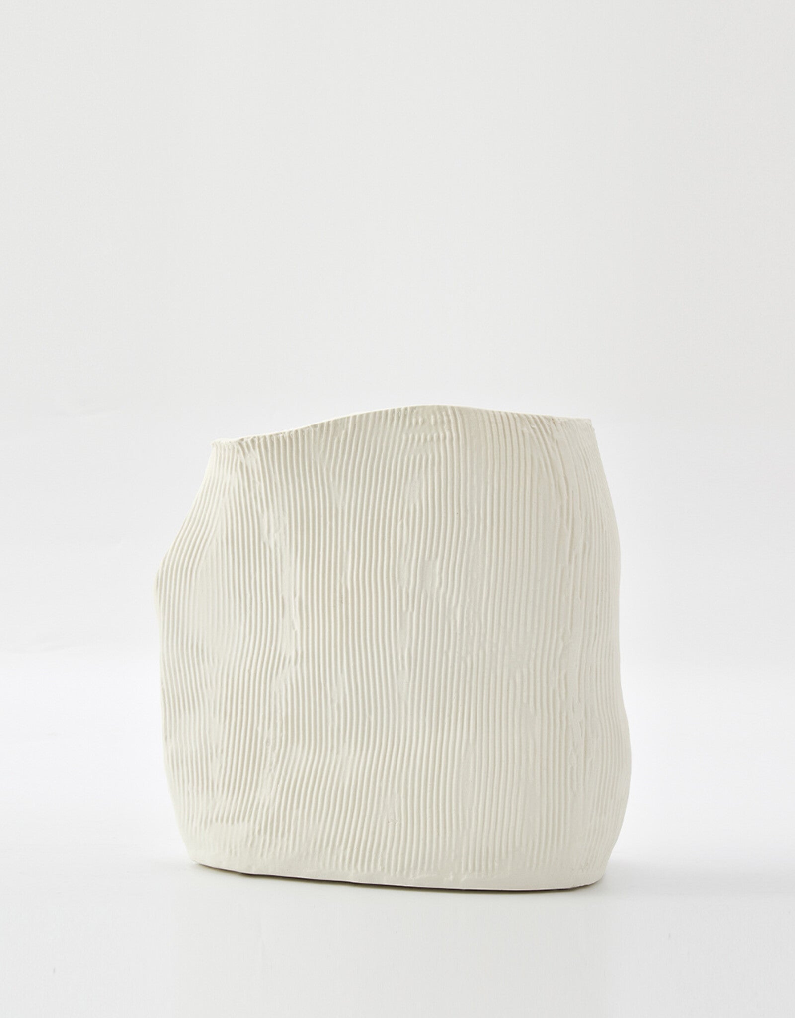 THE FOUNDRY CHALK VASE TALL IVORY