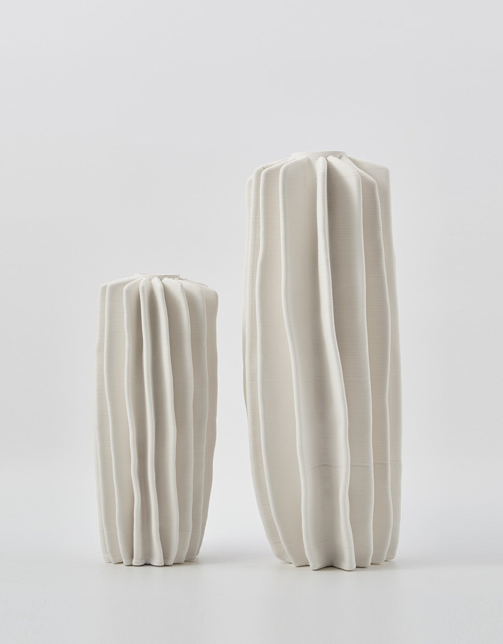 THE FOUNDRY CORAL VASE TALL IVORY