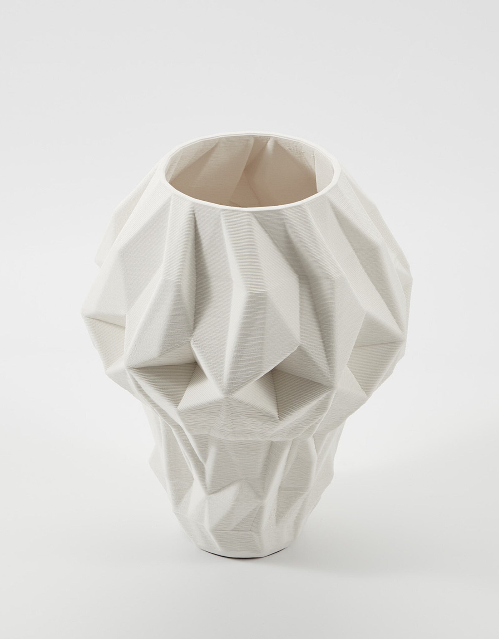 THE FOUNDRY HEDRON VASE LARGE IVORY